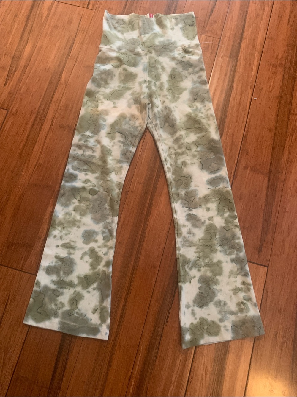 Hard Tail Olive Green and White Tie-Dye High-Waist Flare Leggings